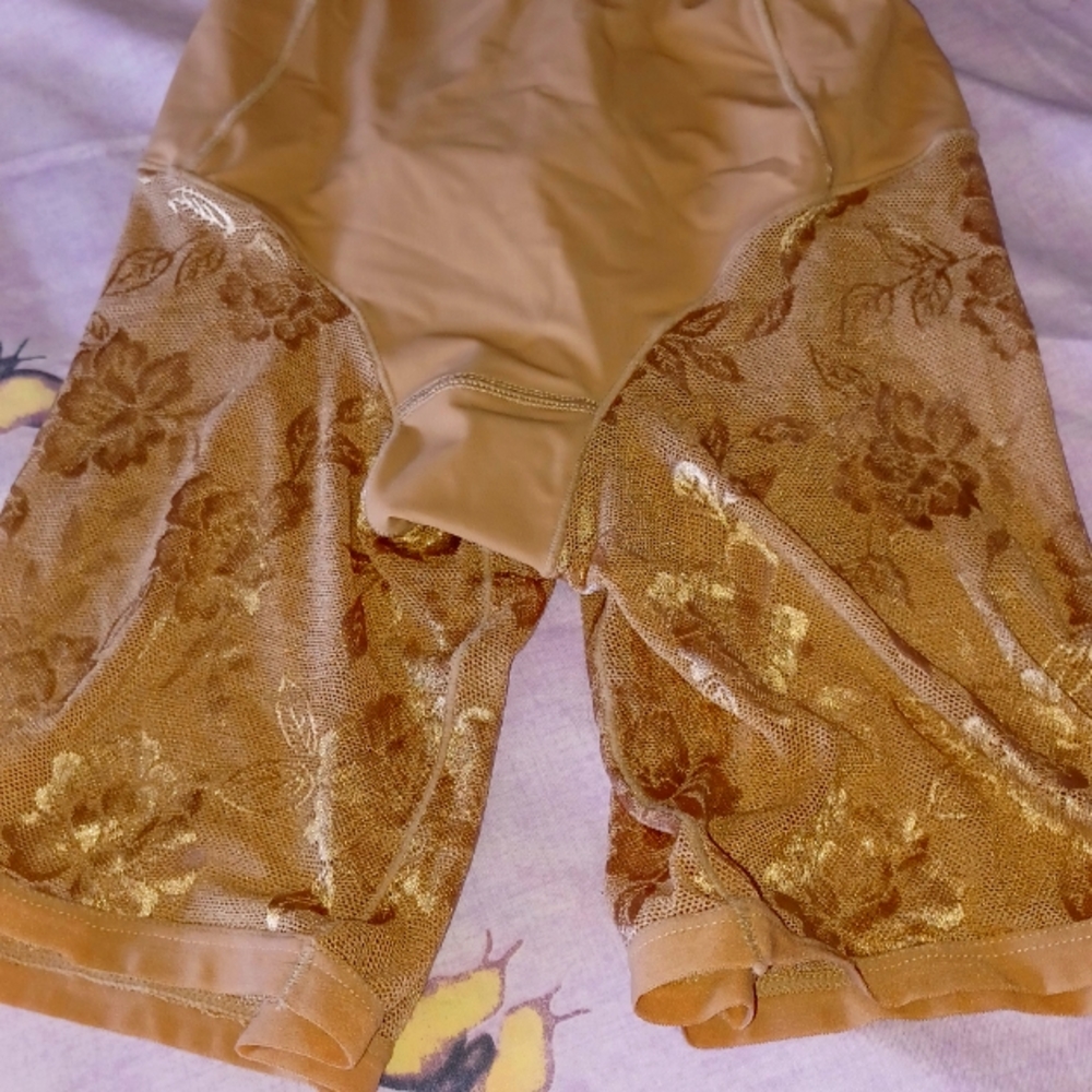 🌻LC 4/$10 New shapewear Lace boy shorts